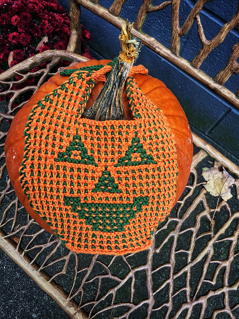 Happy Pumpkin Bib