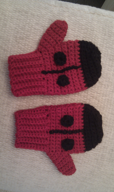 Ladybird Mittens