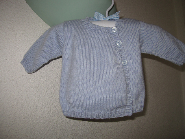 #05 Brassière asymétrique (sweater)