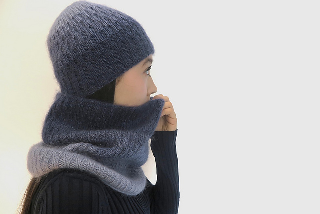 ZOUTELANDE COWL & HAT