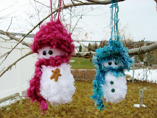 Spool Knitter Snowies