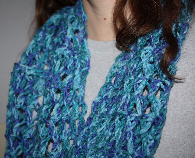 CrissCross Cowl