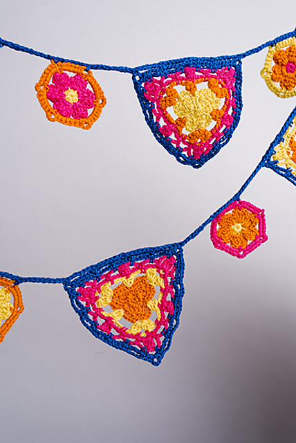 Mini Mixer Garland