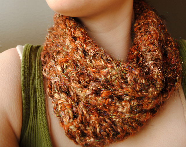 Textured Cowl