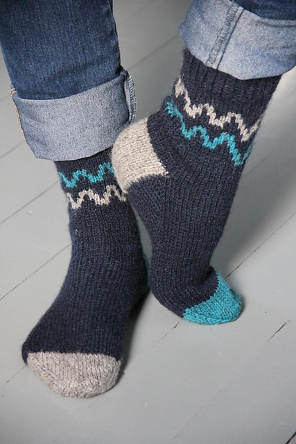 Tuku love socks