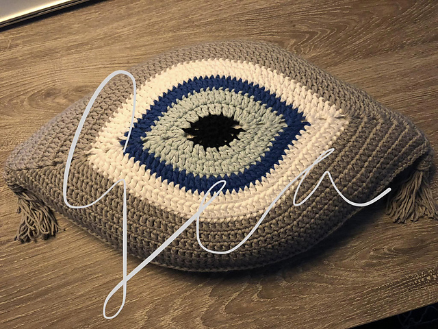 evil eye kussen/pillow