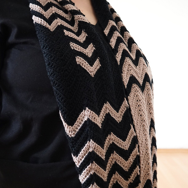 Maya Chevron Scarf