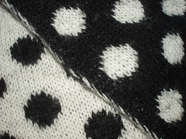 Double-knit scarf (両面編みのマフラー)
