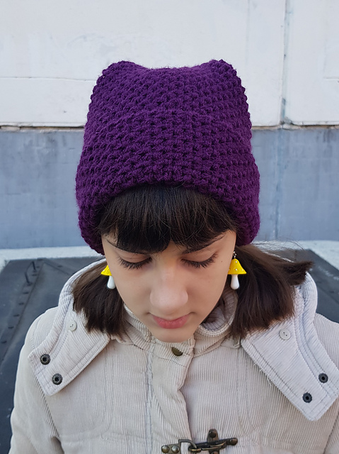 Lilac hat