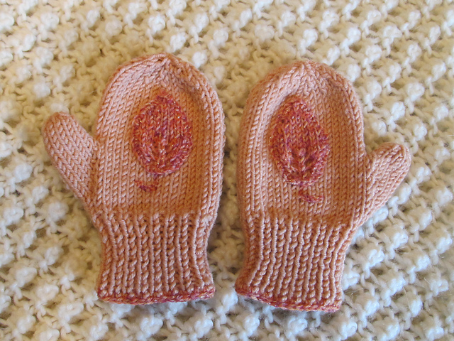 Peach Mittens with Leaves