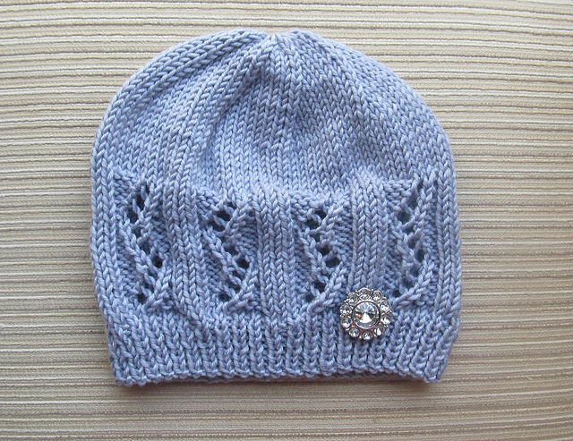 Lilac Hat with Lacy Zigzag Stitch