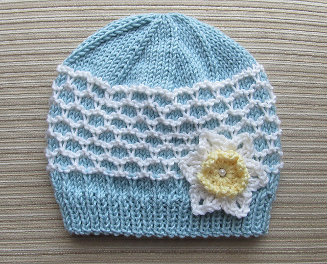 Blue and White Hat in Ridged Slip Stitch