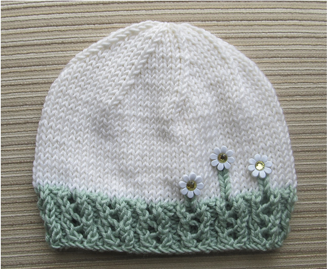 Hat with Green Lacy Ribbing for a Girl