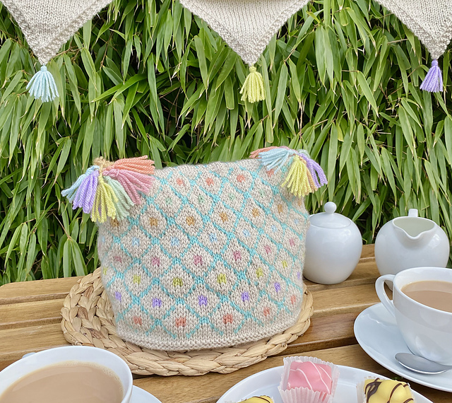 Trellis Tea Cosy