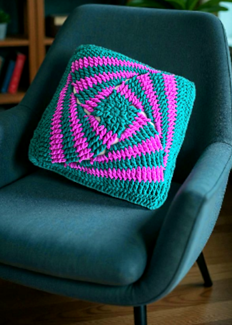 Pinwheel Pillow