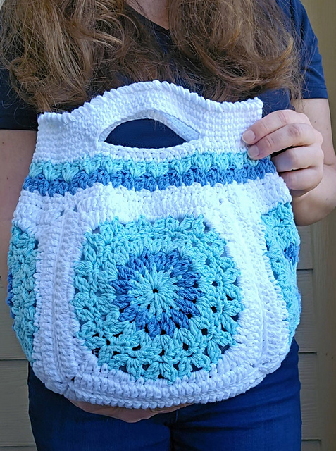 Tote By the Ocean