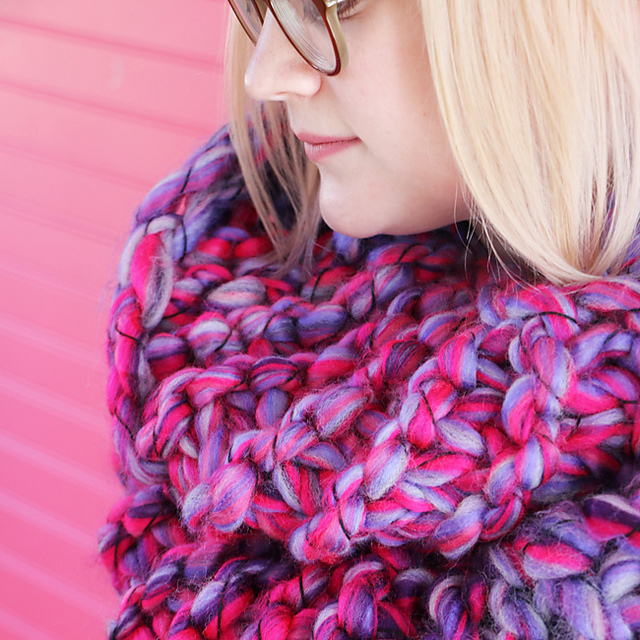 Mega Bulky Cowl
