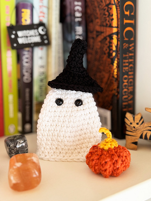 Spooky Mini Ghost