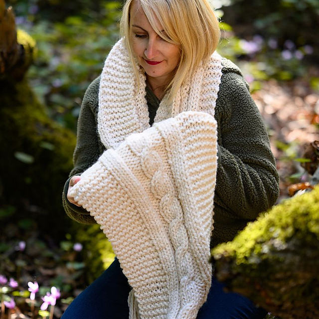 Cozy Cable Scarf