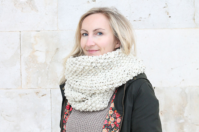 Seed Stitch Infinity Scarf