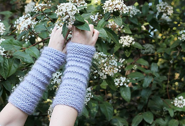 Textured Arm Warmers