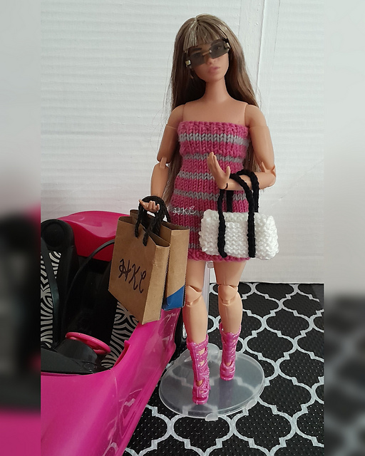 HKC54 Dress and bag