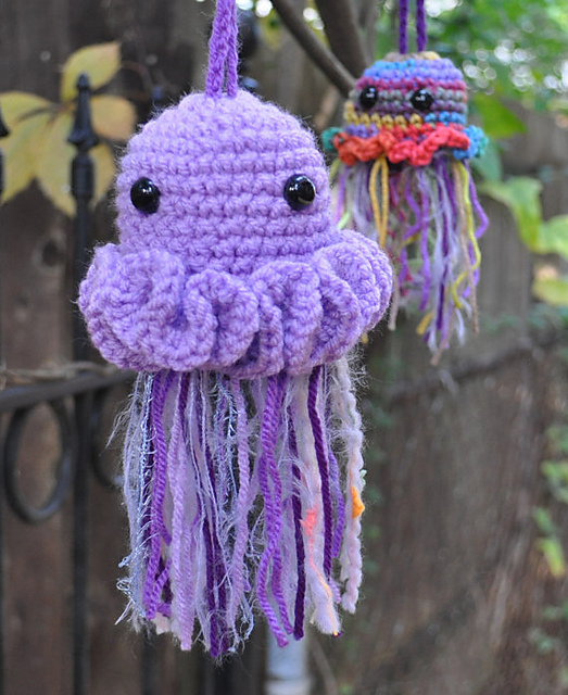 Jellyfish Pouch