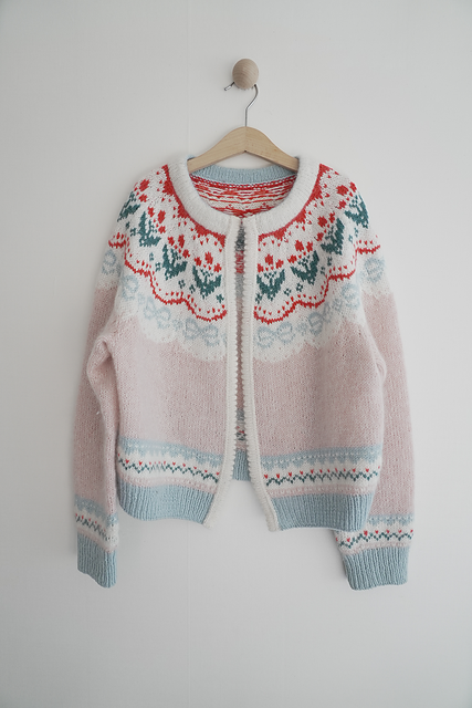 Aesoon Cardigan