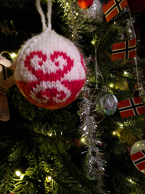 3 Christmas ornaments