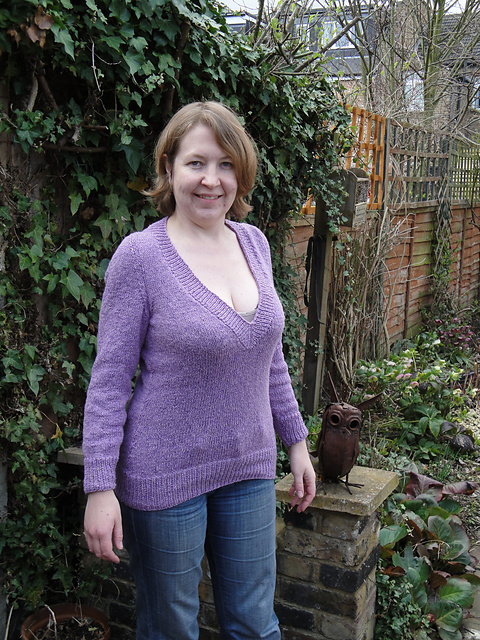 V- Neck Pullover