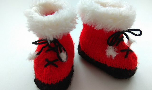 Christmas baby booties