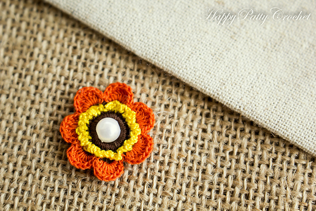 Mini Auriculas Flower