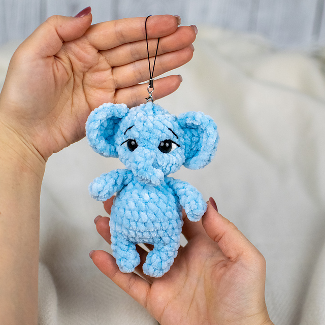 elephant amigurumi