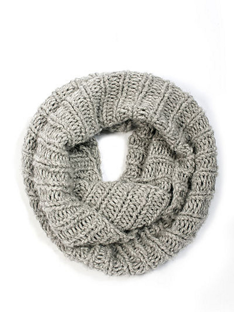 Ravelry: Beginner Snood pattern by TOFT