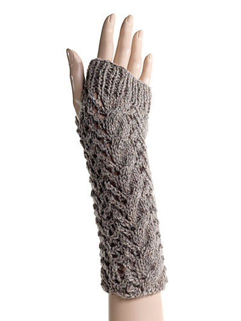 Cable Lace Wristwarmers