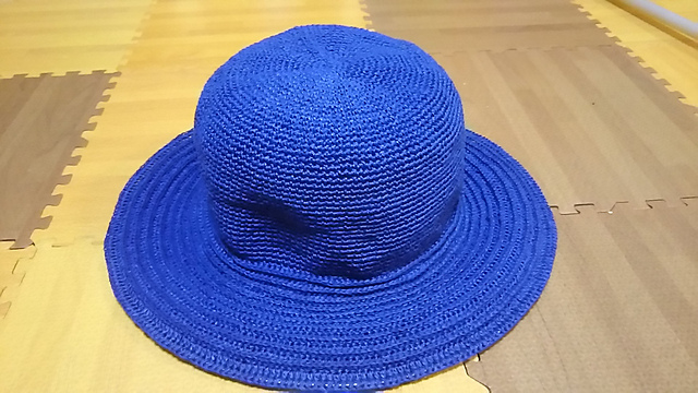 かぎ針編みの帽子　応用作品2