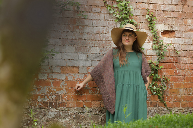 Hops & Meadow Shawl