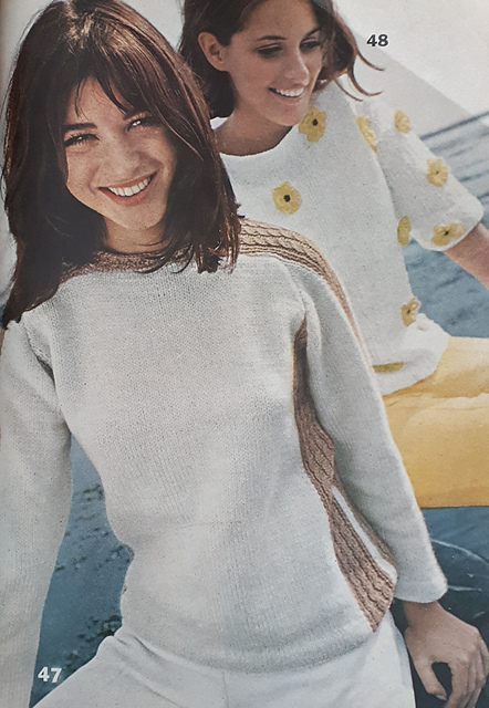 #47 Cream And Bisque Pullover