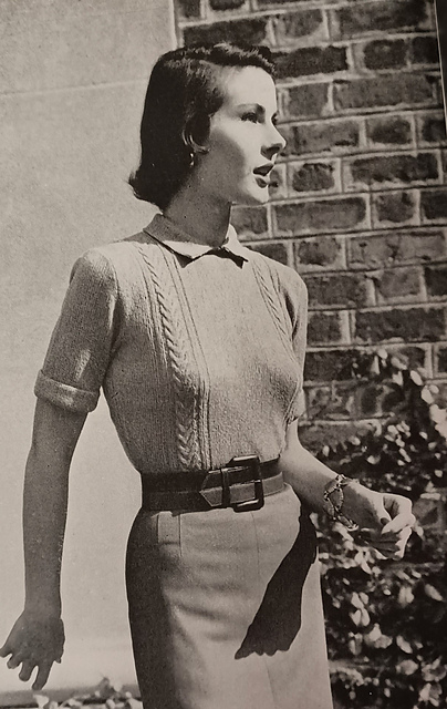 #22 Blouse withCable Stitch