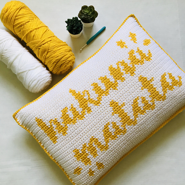 Hakuna Matata Pillow Cover