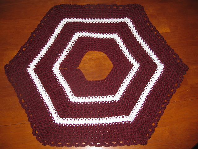 Simple Christmas Tree Skirt