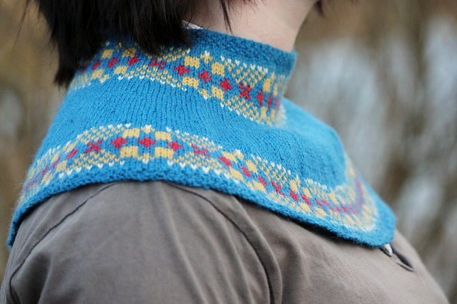 Alicabel cowl