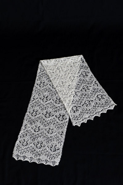Vinstrik Scarf