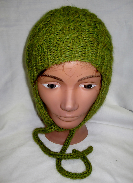 Cozy Cabled Hat with earflaps