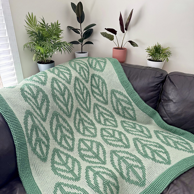 Peaceful Leaves Blanket