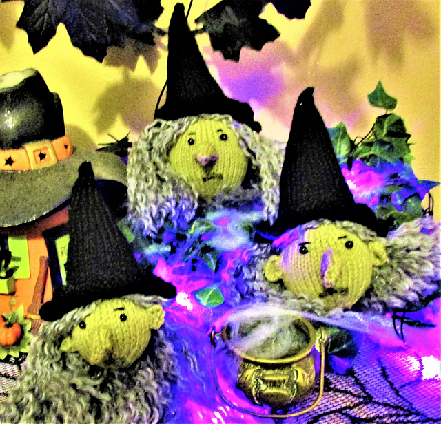Witch Baubles