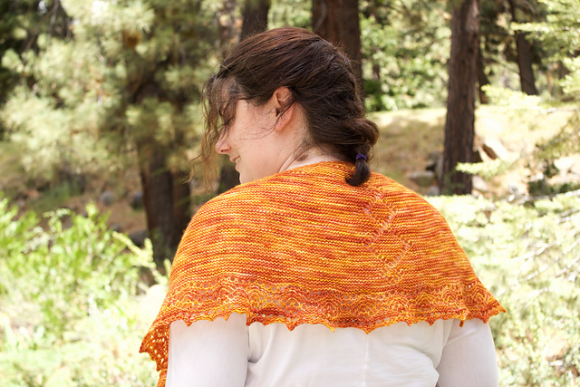 Cholula Chevrons Shawlette