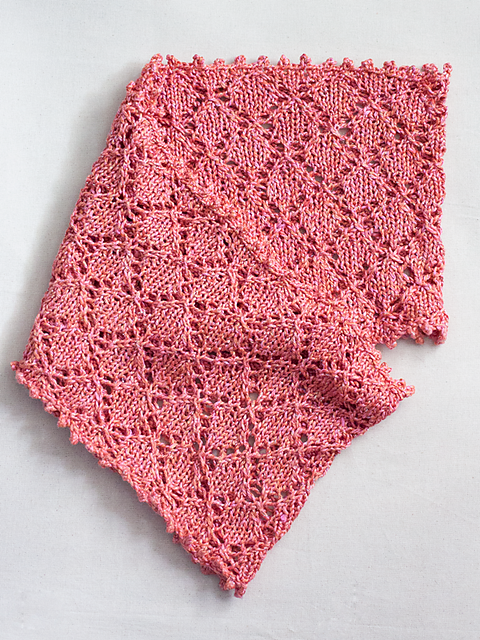 A Touch of Glitter Cowl