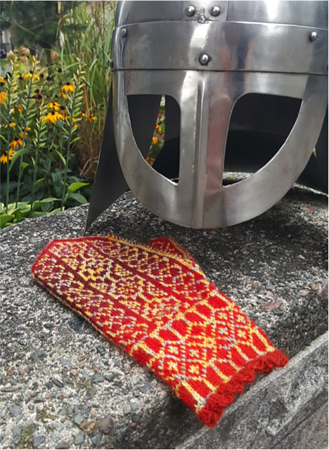 Sutton Hoo Mittens