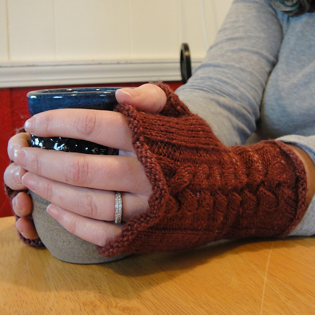 Braided Cable Mitts